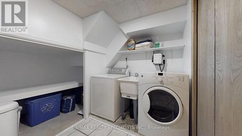 3616 Nutcracker Drive S, Mississauga (Lisgar), ON - Indoor Photo Showing Laundry Room