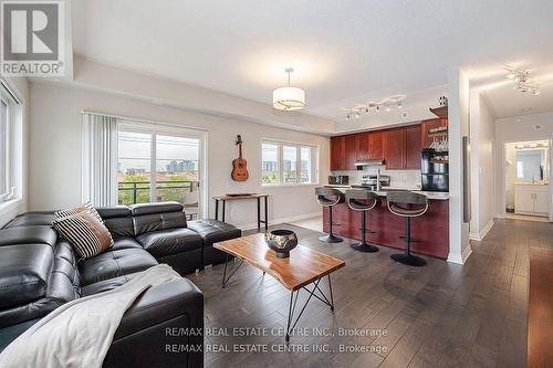 305 - 5150 Winston Churchill Boulevard, Mississauga (Churchill Meadows), ON - Indoor Photo Showing Living Room