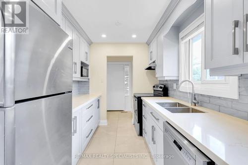 Main - 103 Manitou Crescent, Brampton, ON - Indoor Photo Showing Kitchen With Double Sink With Upgraded Kitchen