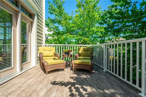 27 Willow Bank Common, St. Catharines, ON - Outdoor With Deck Patio Veranda With Exterior