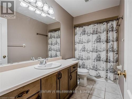 10 Fairhaven Drive, Hamilton (Stoney Creek), ON - Indoor Photo Showing Bathroom