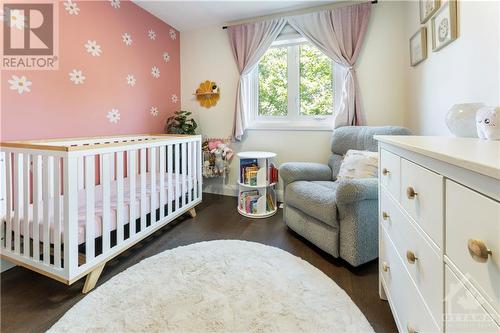 55 Stable Way, Ottawa, ON - Indoor Photo Showing Bedroom