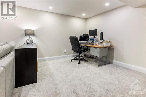 55 Stable Way, Ottawa, ON - Indoor Photo Showing Office