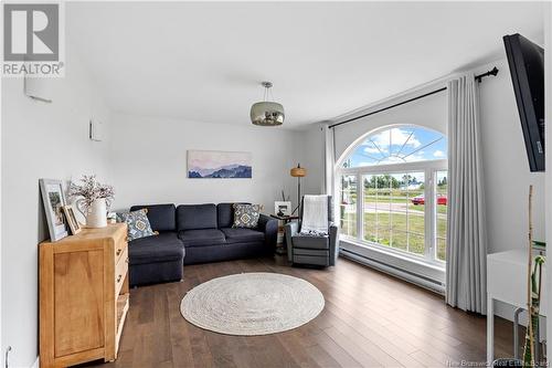 278-280 Des Breau, Cocagne, NB - Indoor Photo Showing Living Room