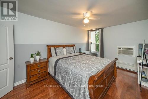 R1-1 - 60 Pavane Linkway, Toronto (Flemingdon Park), ON - Indoor Photo Showing Bedroom