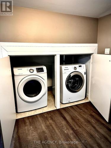 94 Tulloch Drive, Ajax (South East), ON - Indoor Photo Showing Laundry Room