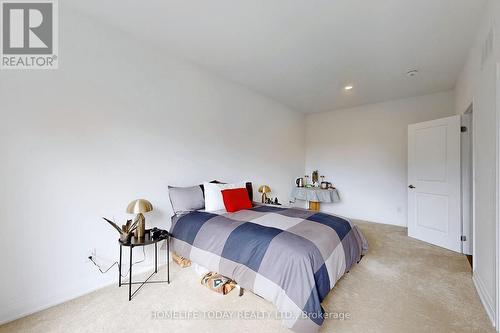 6 Persica Street, Richmond Hill, ON - Indoor Photo Showing Bedroom