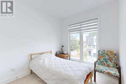 6 Persica Street, Richmond Hill, ON - Indoor Photo Showing Bedroom