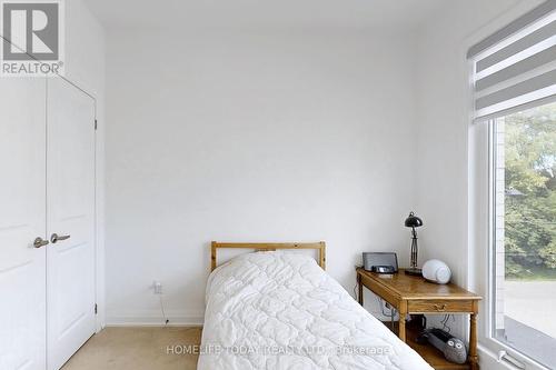 6 Persica Street, Richmond Hill, ON - Indoor Photo Showing Bedroom