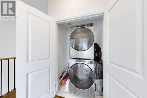 6 Persica Street, Richmond Hill, ON - Indoor Photo Showing Laundry Room