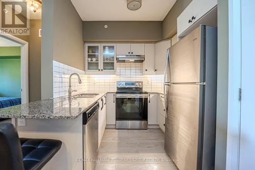 112 - 54 Koda Street, Barrie, ON - Indoor Photo Showing Kitchen With Stainless Steel Kitchen With Upgraded Kitchen