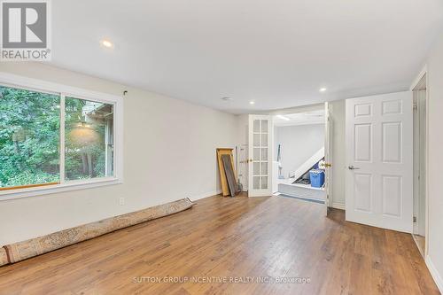 23 Shirley Avenue, Barrie, ON - Indoor Photo Showing Other Room