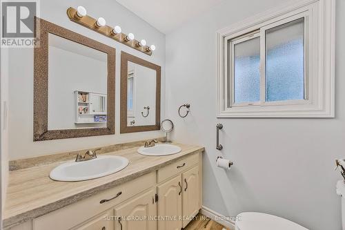 23 Shirley Avenue, Barrie (Sunnidale), ON - Indoor Photo Showing Bathroom