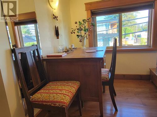 538 St. Laurent Avenue, Quesnel, BC - Indoor Photo Showing Dining Room