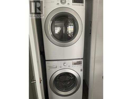 121 2055 Ingledew Street, Prince George, BC - Indoor Photo Showing Laundry Room