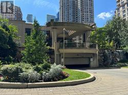 3009 - 3880 DUKE OF YORK BOULEVARD  Mississauga, ON L5B 4M7