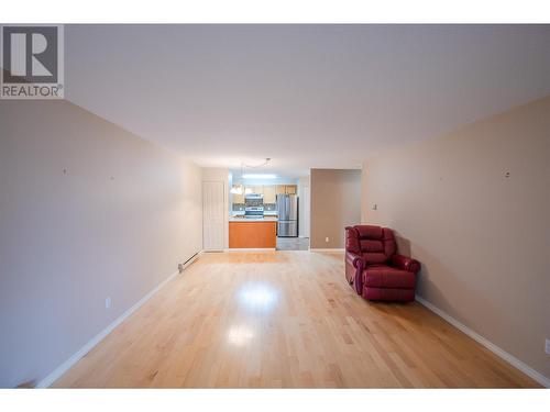 187 Warren Avenue W Unit# 206, Penticton, BC - Indoor