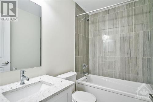 21 Cummings Avenue, Carleton Place, ON - Indoor Photo Showing Bathroom