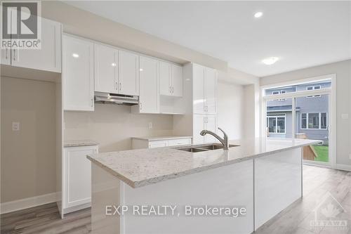 21 Cummings Avenue, Lanark, ON - Indoor Photo Showing Kitchen With Double Sink