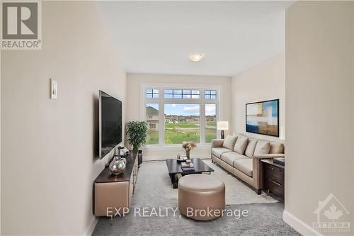 21 Cummings Avenue, Lanark, ON - Indoor Photo Showing Living Room