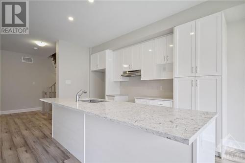 21 Cummings Avenue, Carleton Place, ON - Indoor Photo Showing Kitchen With Upgraded Kitchen