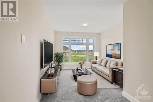 21 Cummings Avenue, Carleton Place, ON - Indoor Photo Showing Living Room