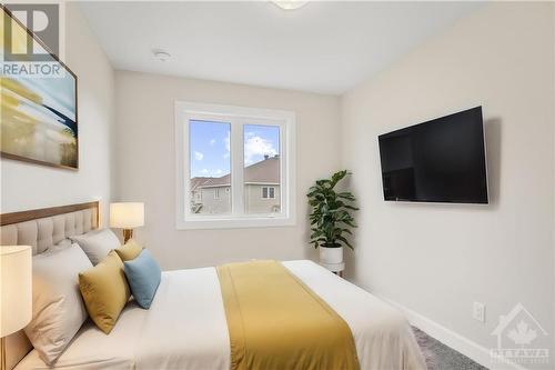 19 Cummings Avenue, Carleton Place, ON - Indoor Photo Showing Bedroom