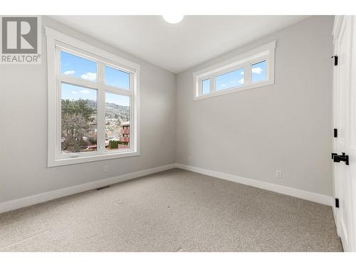 222 Lee Avenue Unit# 106, Penticton, BC - Indoor Photo Showing Other Room