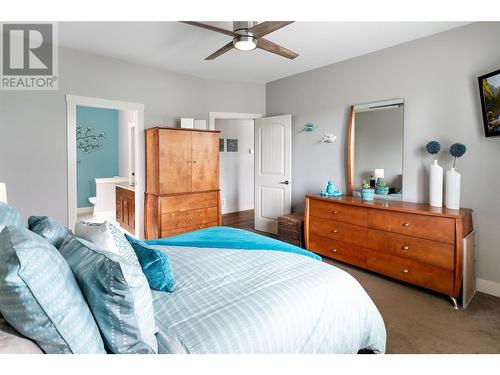 1029 Long Ridge Drive, Kelowna, BC - Indoor Photo Showing Bedroom