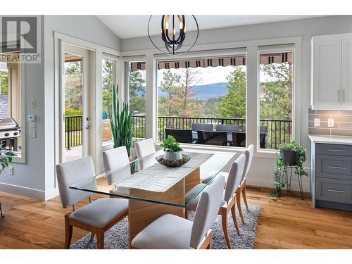 1029 Long Ridge Drive, Kelowna, BC - Indoor Photo Showing Dining Room