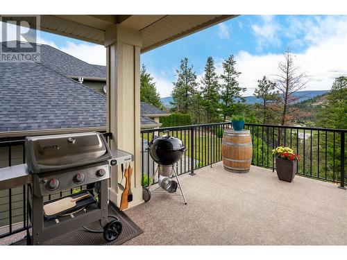 1029 Long Ridge Drive, Kelowna, BC - Outdoor With Exterior