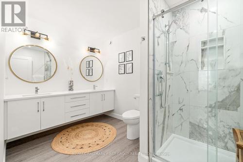 18 Stinson Avenue, Belleville, ON - Indoor Photo Showing Bathroom