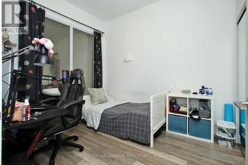 923 - 30 Shore Breeze Drive, Toronto (Mimico), ON - Indoor Photo Showing Bedroom