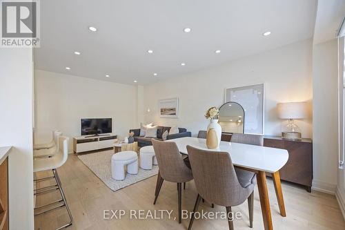 611 Galloway Crescent, Mississauga (Creditview), ON - Indoor Photo Showing Dining Room