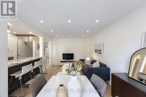 611 Galloway Crescent, Mississauga (Creditview), ON - Indoor Photo Showing Dining Room