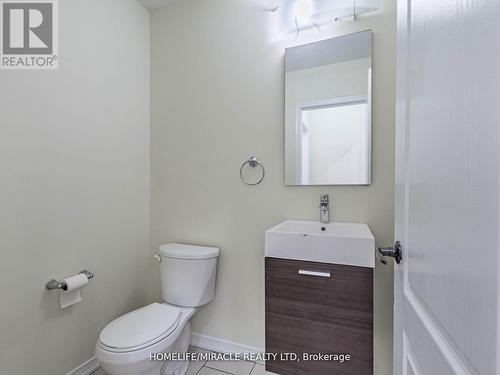 16 Banas Crescent, Brampton (Northwest Brampton), ON - Indoor Photo Showing Bathroom