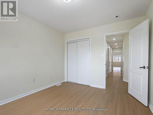 16 Banas Way, Brampton, ON - Indoor Photo Showing Other Room