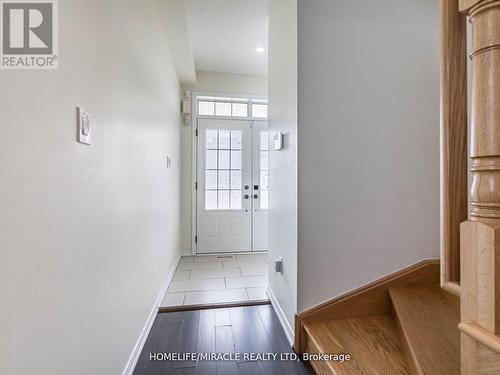 16 Banas Crescent, Brampton (Northwest Brampton), ON - Indoor Photo Showing Other Room