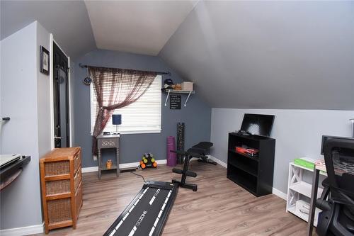 8 East 31St Street, Hamilton, ON - Indoor