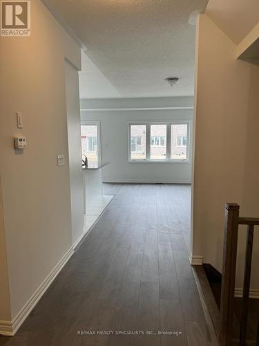 132 Sapphire Way, Thorold, ON - Indoor Photo Showing Other Room