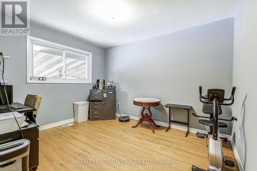 5304 Hodgson Avenue, Niagara Falls, ON - Indoor