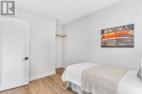 365 Victory Avenue, Welland, ON - Indoor Photo Showing Bedroom