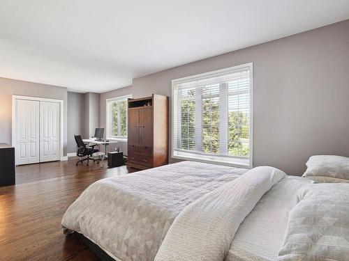 Chambre Ã Â coucher - 106 Rue Olivier-Morel, Carignan, QC - Indoor Photo Showing Bedroom