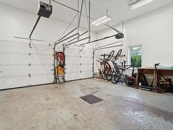 Garage - 