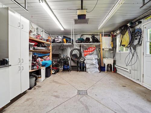 Garage - 106 Rue Olivier-Morel, Carignan, QC - Indoor Photo Showing Garage