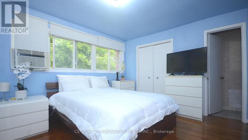 14 - 9 Candy Courtway, Toronto (Newtonbrook West), ON - Indoor Photo Showing Bedroom