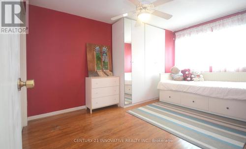 14 - 9 Candy Courtway, Toronto (Newtonbrook West), ON - Indoor Photo Showing Bedroom