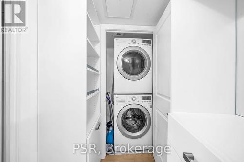 207 - 50 Lynn Williams Street, Toronto (Niagara), ON - Indoor Photo Showing Laundry Room