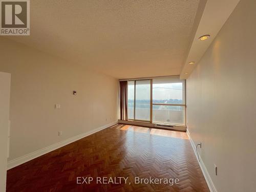 1704 - 10 Torresdale Avenue, Toronto, ON - Indoor Photo Showing Other Room