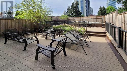 Ph15 - 300 Webb Drive, Mississauga, ON - Outdoor With Deck Patio Veranda